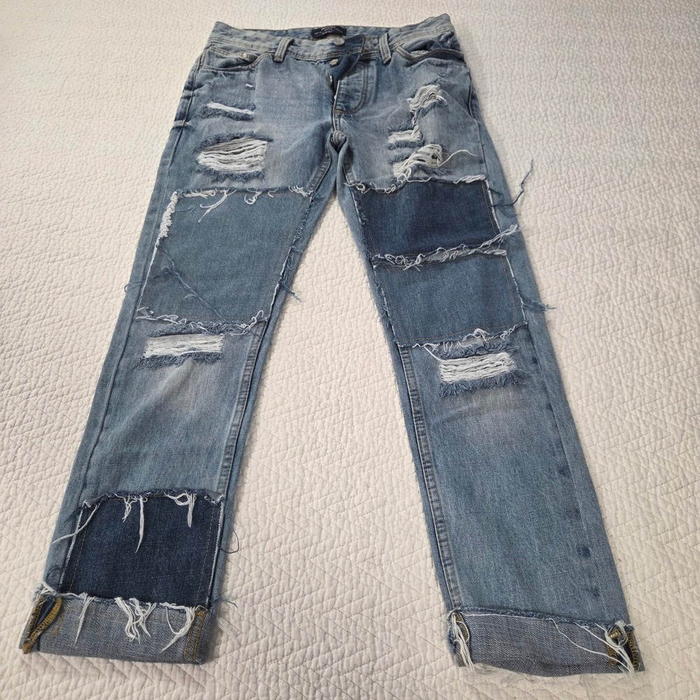 Bershka Slim Fit Distressed Patchwork Jeans Light Wash Blue USA‎ 29 Button Fly
